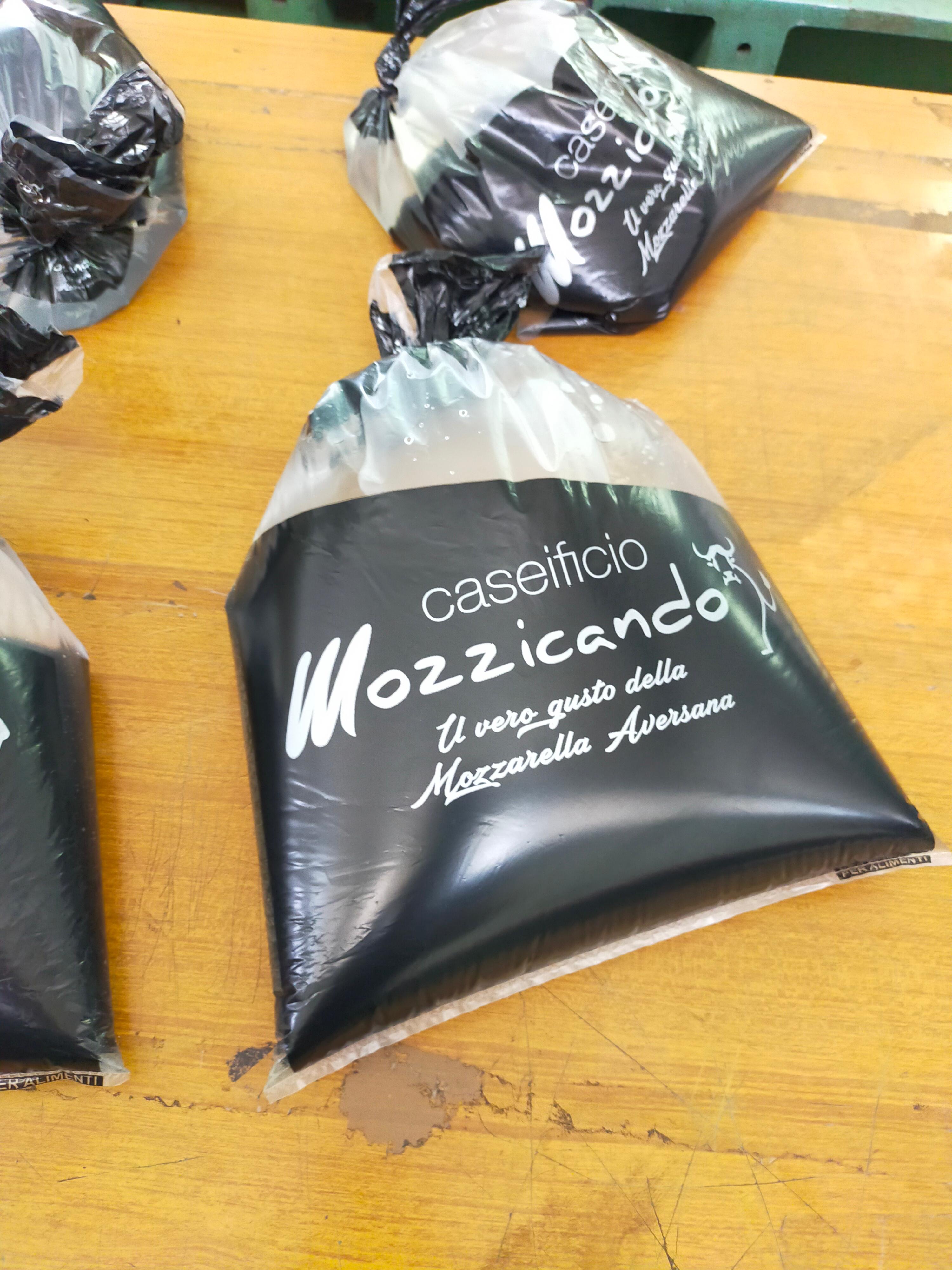 Buste reali per Caseificio Mozzicando